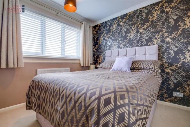 3 bed Detached for sale Image 11