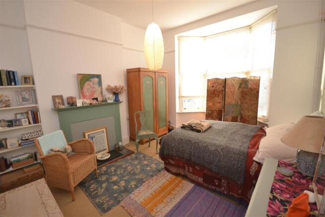 Bedroom One 1.JPG