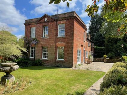 Mill Lane, Welwyn, AL6