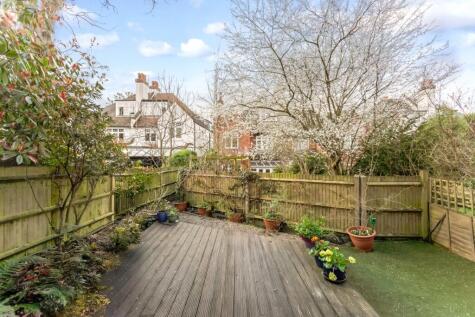 Hornsey Lane Gardens, Highgate, N6