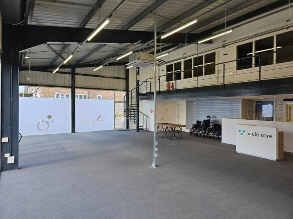 Showroom & Mezzanine