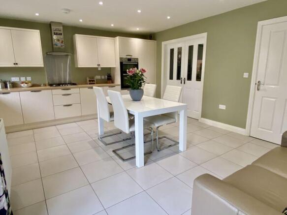 Kitchen/Diner/Family Room