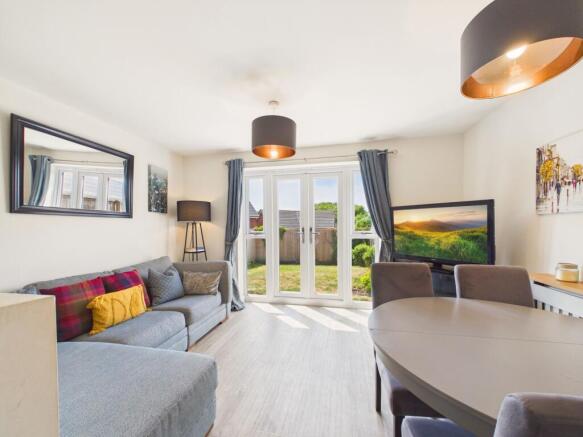 EweMove - Medlock Street - Family Room