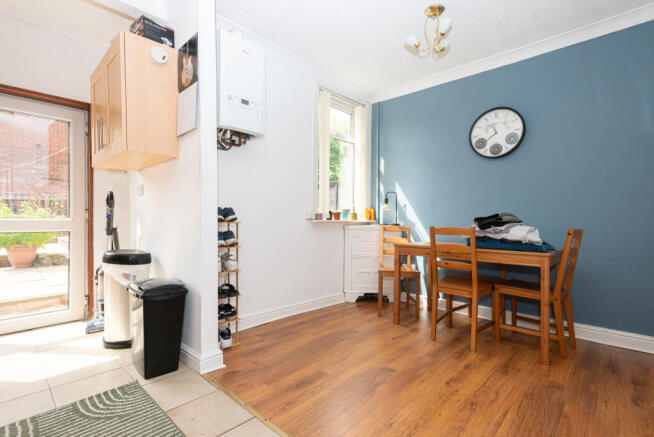 2 bed Terraced for sale Image 5