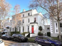 Flat 5, 19, Pittville Lawn, Cheltenham GL52 2BE
