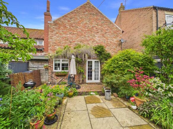 3 bed Semi-Detached for sale Image 5