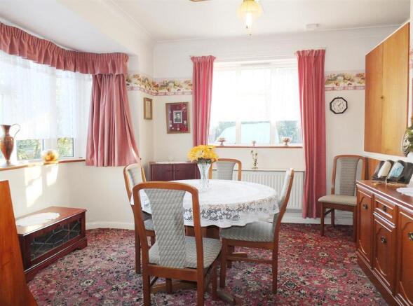 Dining Room / Bedroom 2.jpg