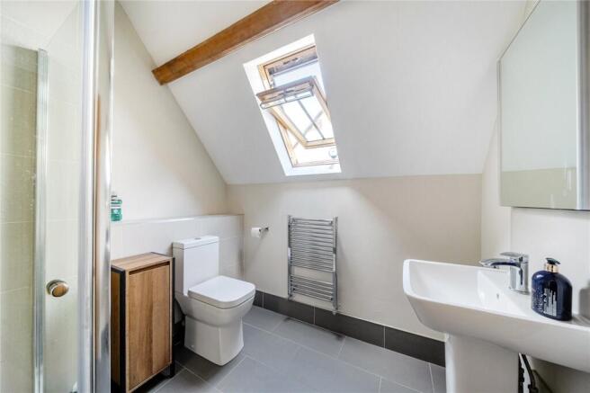 3 bed Terraced for sale Image 8