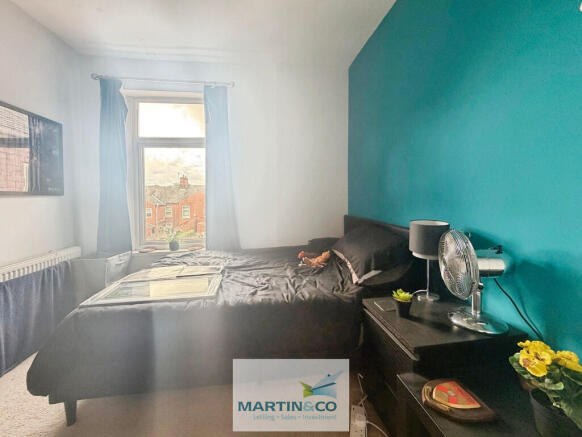 2 bed Terraced for sale Image 9