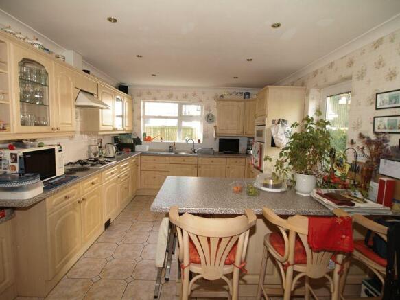 Kitchen/BR
