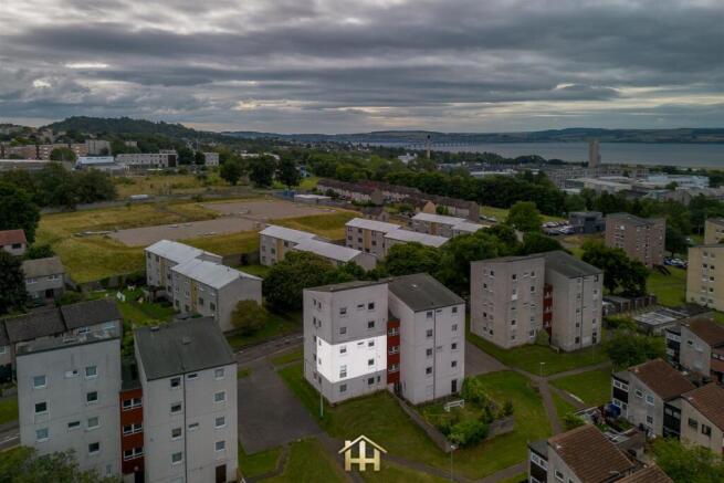 35 EARN CRES DUNDEE DD2 4BS 060826 EDIT (1 of 1).j