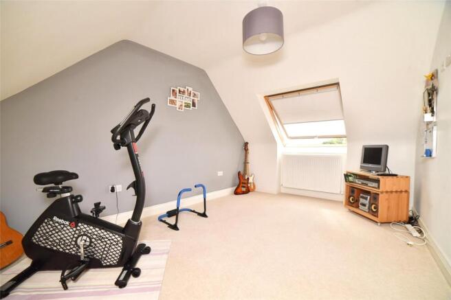 Bedroom/Study