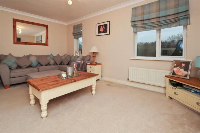 Living Room Pic 1