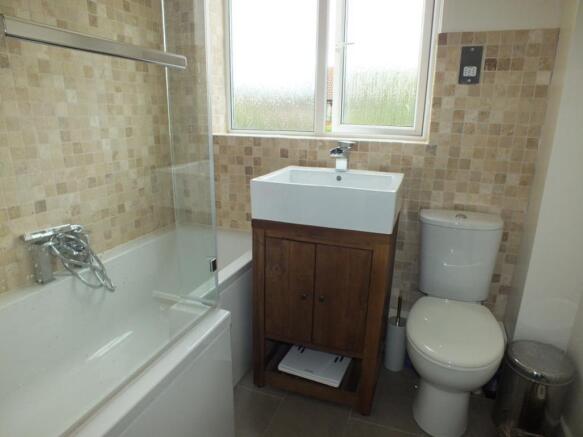bathuse.JPG