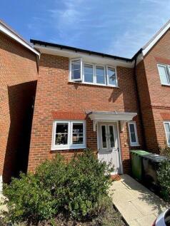 Henry Close, Ash, Aldershot