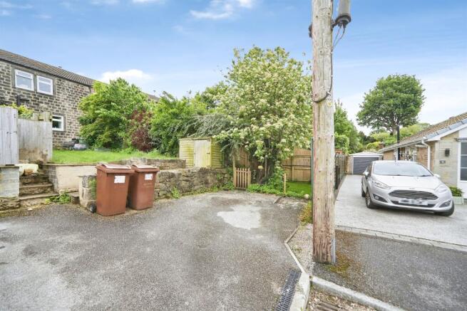 2 bed Terraced for sale Image 11