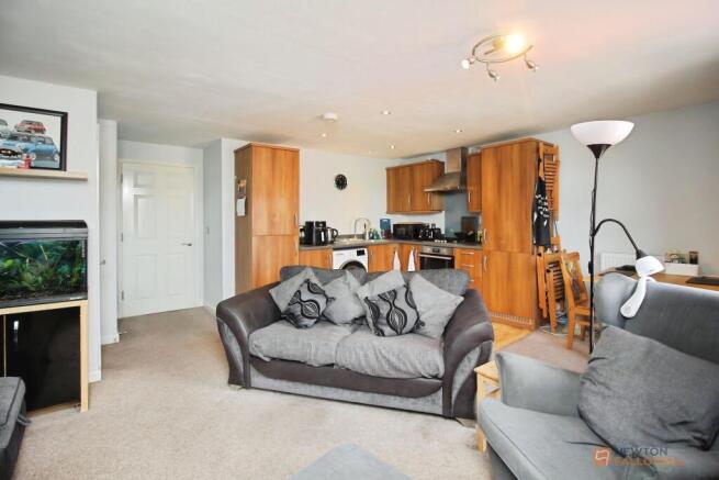 White Hart Close, Thurmaston, LE4 photo 4
