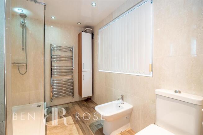 Master Ensuite
