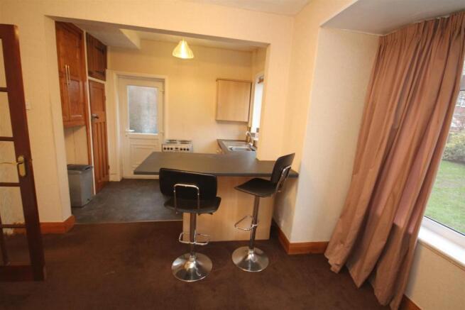 Rear Dining Kitchen