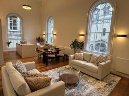 Queen Anne House, Charlotte Street, City Centre, Bath BA1 2NE