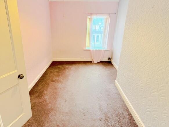 pbox-bedroom-265599.jpg