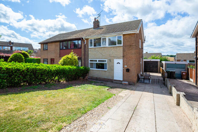 Front of house 1....