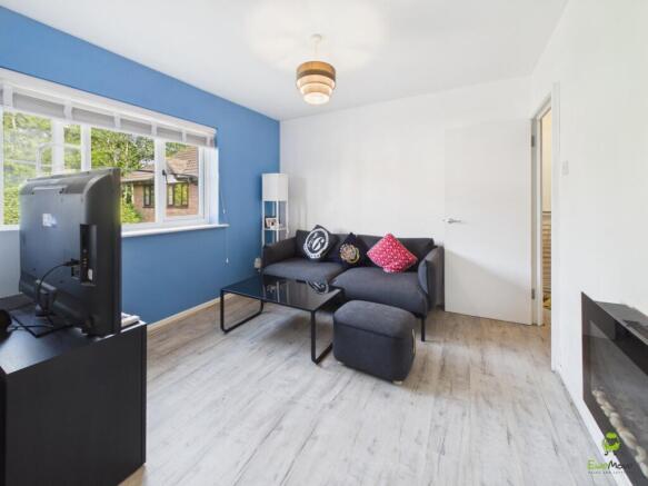 Presented by Clinton at EweMove Bexleyheath and Da