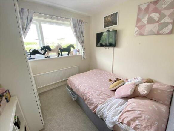 Bedroom 3: