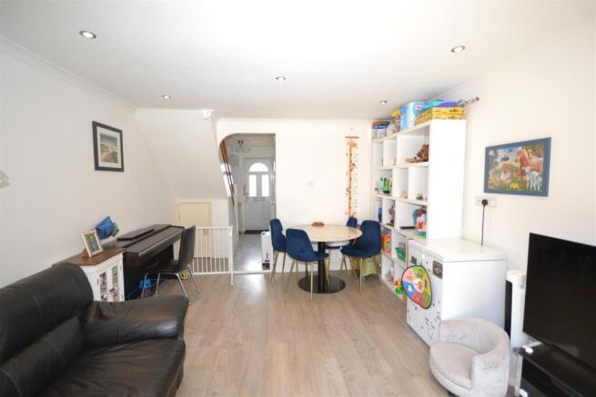 Living/ Dining room