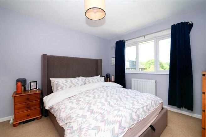 3 bed Terraced for sale Image 5