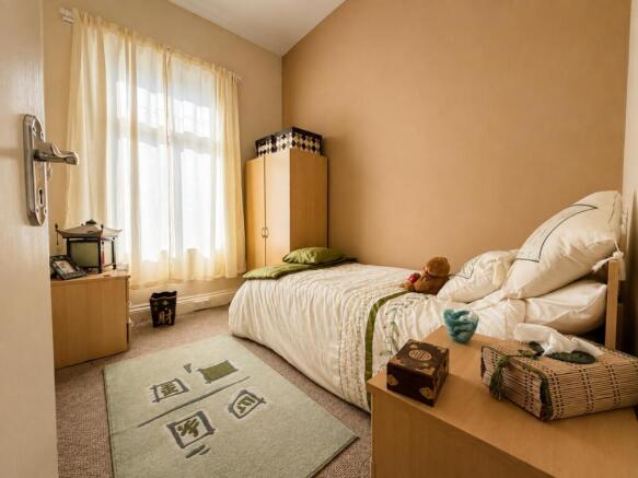 4 bed End of Terrace for sale Image 8