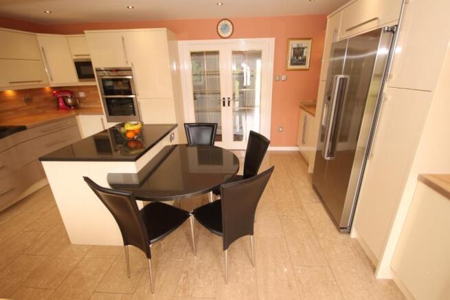 Kitchen/Breakfast Room