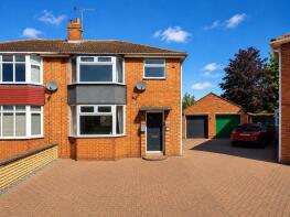 16, Rufford Green, Lincoln LN6 7UU
