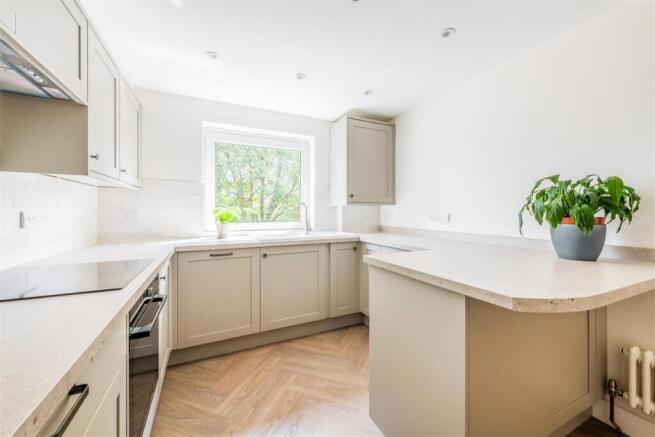 Flat 15, West View-3.jpg