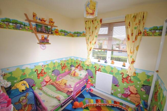 BEDROOM 4