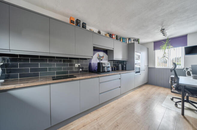 1416122-8-6993247...