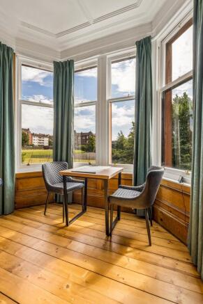 Thornwood Drive, Thornwood, Glasgow photo 4