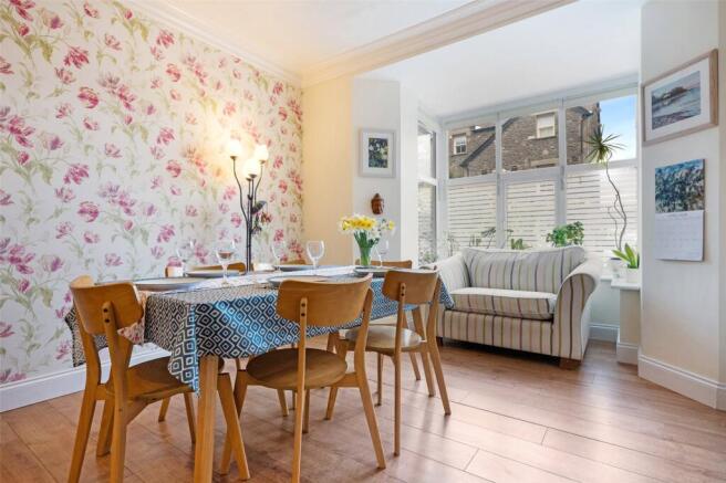 6 bed Terraced for sale Image 5