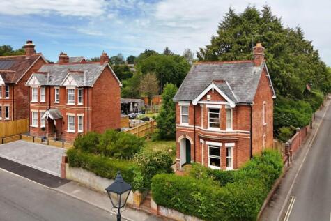 Queens Road, Blandford Forum