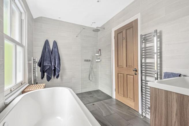 Family bathroom