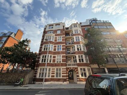 Flat L, 63 Drayton Gardens, Chelsea, London, SW10