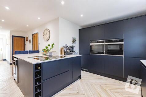 Shakespeare Avenue, Langdon Hills, Basildon, Essex, SS16