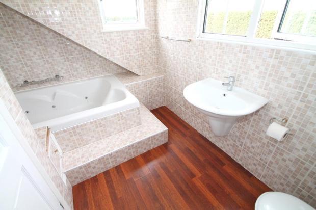 Main House Bathroom
