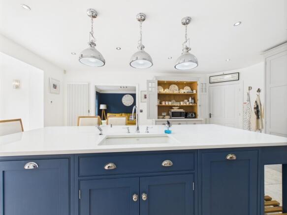 breakfast/kitchen