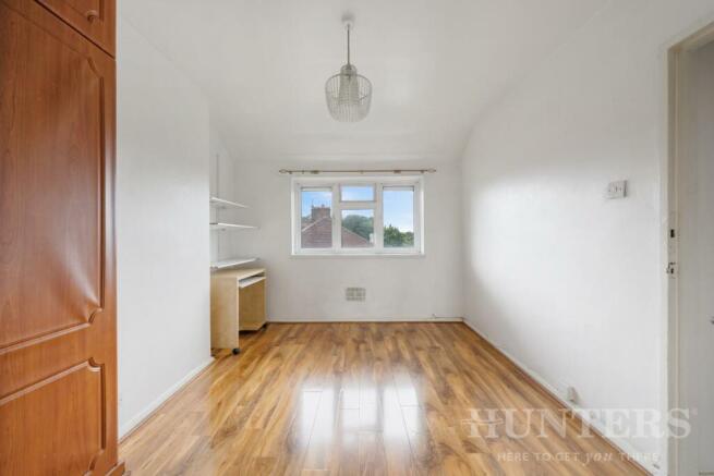 Flat 18, Penshurst Road  N17 8BT-1.jpg