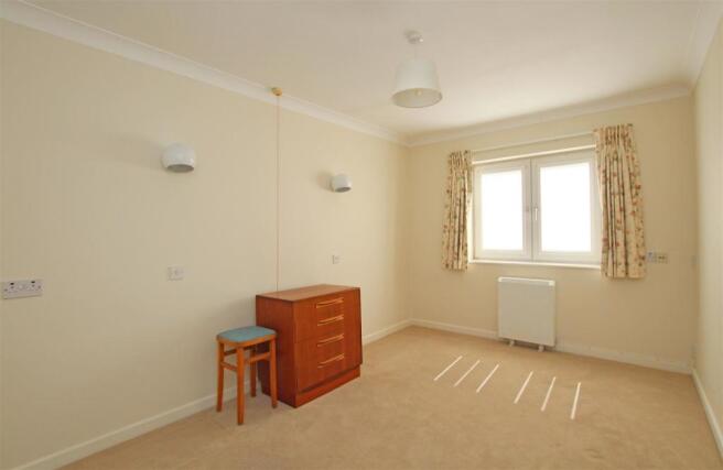 21TM - Bedroom 1.jpg
