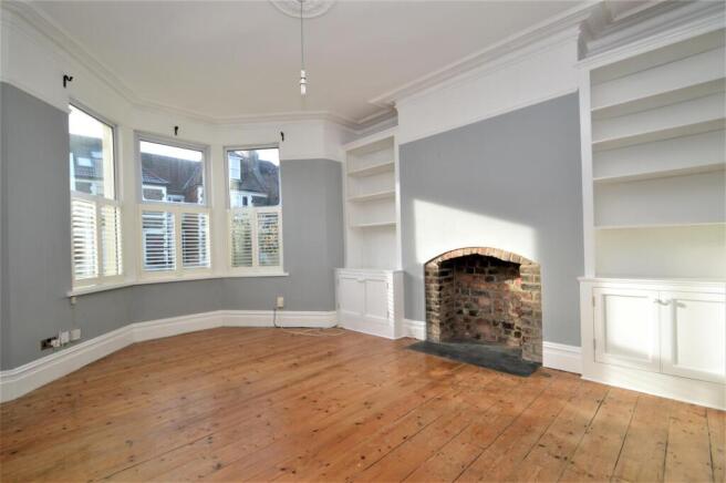 GF 26 Cricklade Road (10).JPG