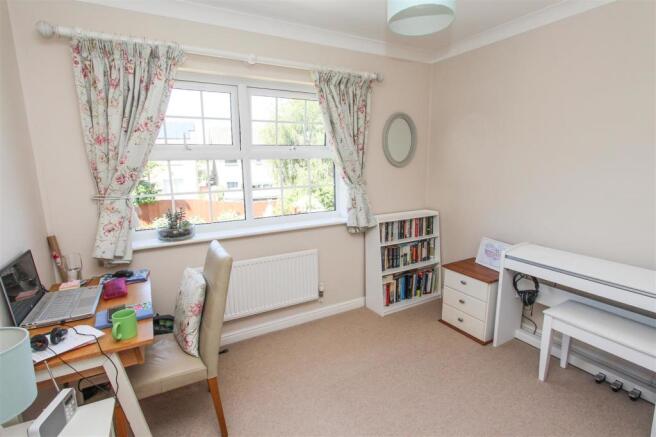Bedroom 3.jpg