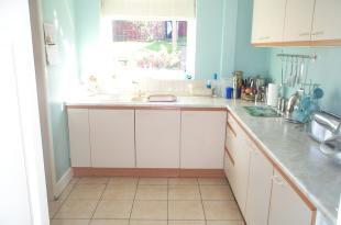 fitted kitchen