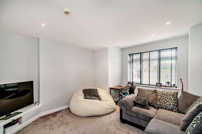 8524641-interior02-800.jpg